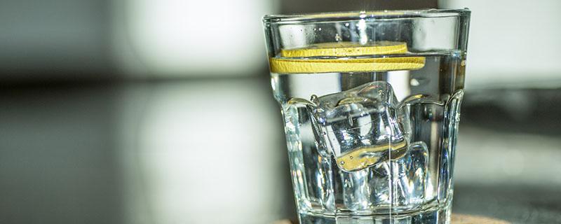 喝冰水可以减肥吗 多喝冰水可以减肥吗
