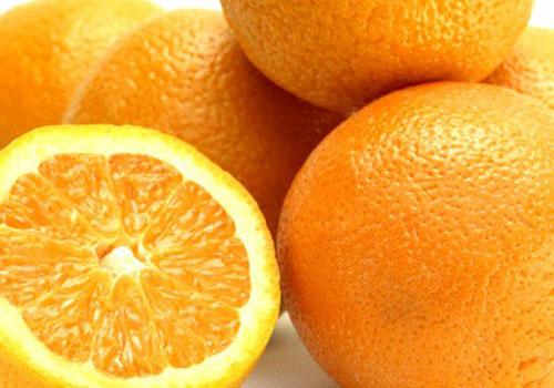 冬天吃橙子有什么好处（冬天吃橙子有什么好处和坏处）