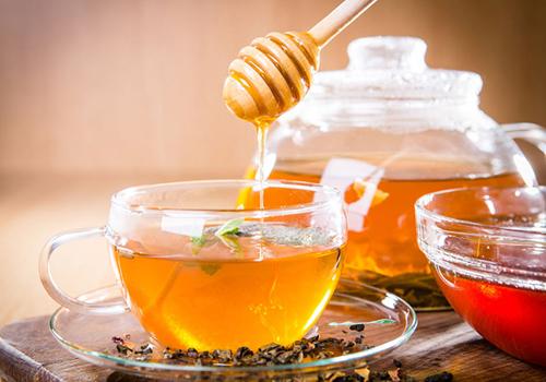 蜂蜜的作用与功效 蜂蜜的作用与功效与用法