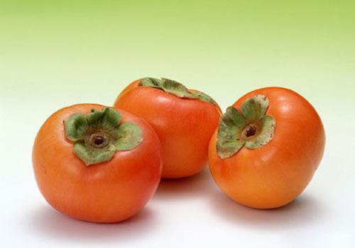 柿子的功效与作用 柿子的功效与作用禁忌吃柿子会宫寒吗