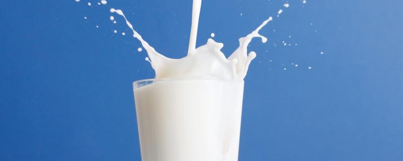 牛奶不能和什么水果一起吃 牛奶不能和什么水果一起吃会肚子疼