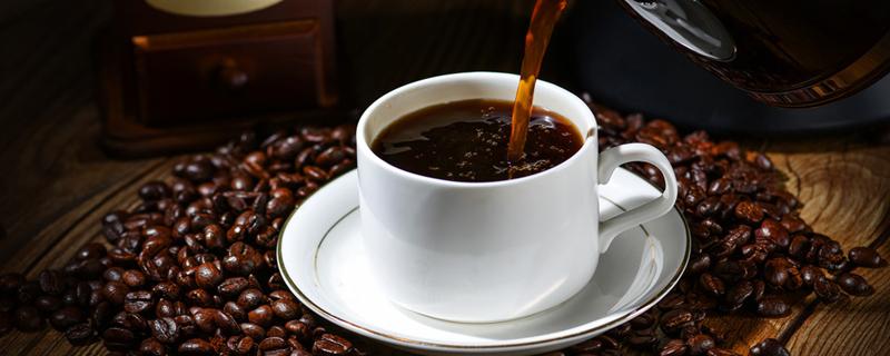 黑咖啡白咖啡区别（黑咖啡白咖啡区别图片）