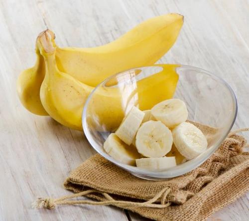 香蕉的功效与吃法（香蕉功效与作用及吃法）
