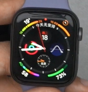 Apple Watch Series 4怎么更换表盘界面