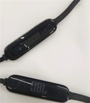 JBL T110BT耳机怎么控制音乐播放