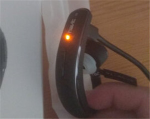 海威特i9耳机充电指南