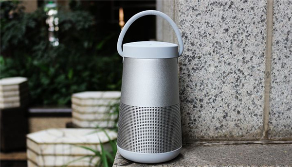 SoundLink Revolve蓝牙音响怎么在派对和立体声模式中切换