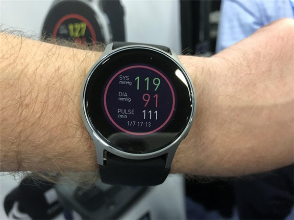 欧姆龙HeartGuide支持测量血压吗