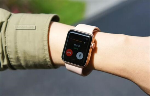 初代Apple Watch支持刷交通卡吗