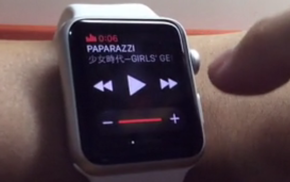 怎么用Apple Watch Series 4控制手机播放音乐