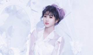 就这样莫名其妙的爱上你是什么歌 莫名其妙的爱上你歌曲介绍