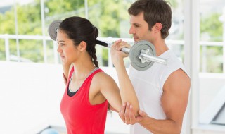 日常肩部锻炼方法 有什么练习的动作