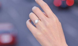 已婚女人怎么带戒指 女人右手每个手指带戒指的含义