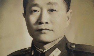 杜聿明是怎怎死的 杜聿明个人简介