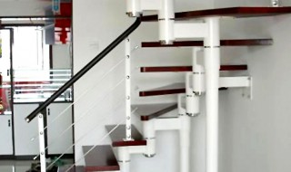 楼梯是否需要用带E钢筋 什么情况下用带e钢筋