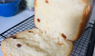 面包机做面包怎么做（面包机做面包怎么做才松软好吃面包机放多少动物油）