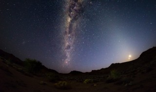 夜深人静什么意思 夜深人静的意思深是什么意思