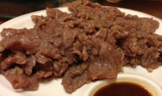 白灼牛肉做法（白灼牛腱子肉怎么做）