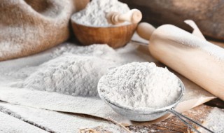 低筋粉是什么面粉（低筋粉是什么面粉?）