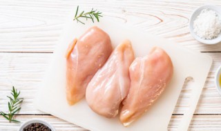 水煮鸡胸肉热量 水煮鸡胸肉热量是多少