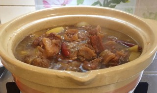 正宗的砂锅炖肉的做法 正宗的砂锅炖肉的做法视频