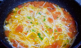 番茄金针菇汤的做法（番茄金针菇汤的做法大全）