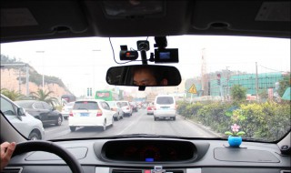 行车记录仪怎么设置 行车记录仪怎么设置循环录像