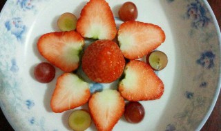 最简单漂亮的水果拼盘 最简单漂亮的水果拼盘西瓜做法
