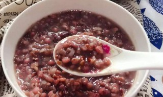 红小豆薏米赤小豆怎么去湿气（红豆薏米赤小豆的作用）