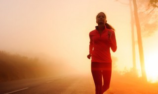 减肥跑步一天跑几公里（减肥跑步一天跑几公里最好）