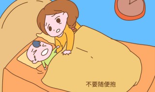 吃母乳如何判断宝宝吃饱了（吃母乳的宝宝怎么判断吃饱没）