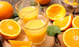 橙子柠檬煮水有什么功效（橙子柠檬煮水有什么功效和作用）