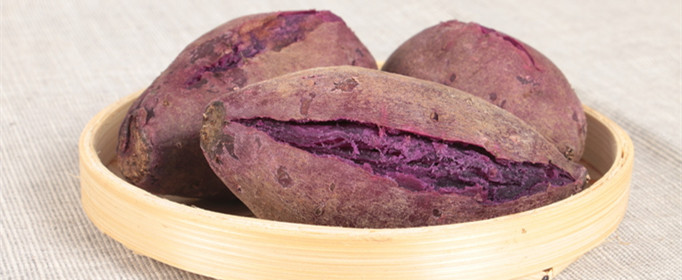 紫薯煮熟为什么会变成蓝薯（紫薯煮熟后变成蓝薯的原因是）