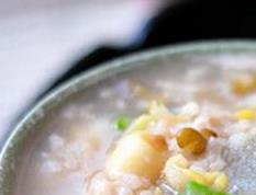 冬瓜莲米绿豆粥的材料和做法步骤 莲子绿豆冬瓜排骨汤