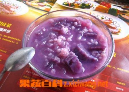紫薯银耳粥的做法（银耳红薯粥的做法）