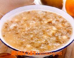 百合莲子红豆粥的功效和作用 莲子百合红豆小米粥的功效与作用