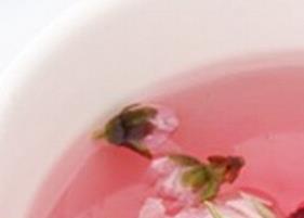 玫瑰茉莉花茶的功效与作用 玫瑰茉莉花茶的功效与作用禁忌