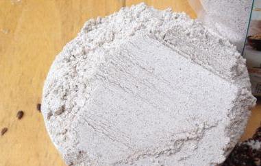 黑麦面粉的功效与作用（黑麦面粉的功效与作用能减肥吗）