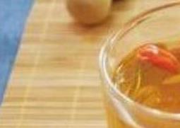 枸杞蜂蜜的功效与作用 银耳红枣枸杞蜂蜜的功效与作用