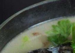黑鱼汤的功效与作用 黑鱼汤的功效与作用及营养价值