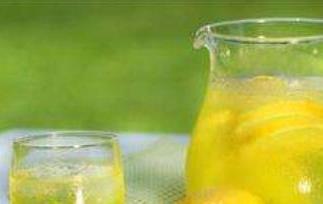 减肥柠檬水的正确泡法 减肥柠檬水的正确泡法视频