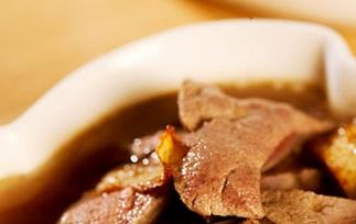 猪肝莲子汤的材料和做法步骤教程 猪肝莲子汤的功效