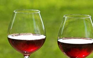 葡萄酒的酿制方法 自制白葡萄酒的酿制方法