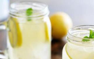 柠檬水怎么做 柠檬水怎么做和店里的味道一样