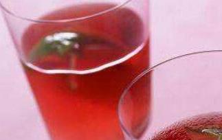 酸石榴泡酒的功效与作用 酸石榴泡酒的功效与作用及副作用