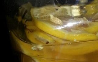 柠檬蜂蜜水的功效和作用 柠檬蜂蜜水的作用与功效