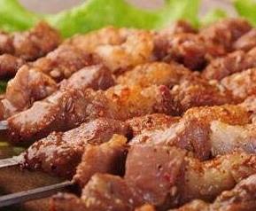 羊肉串怎么腌制 羊肉串怎么腌制最好吃