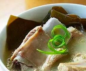 海带排骨汤的功效与作用 豆腐海带排骨汤的功效与作用
