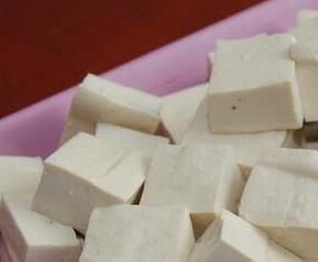 豆腐的食疗功效与用法 豆腐的功效与作用及食用方法