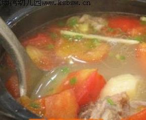 番茄排骨汤的作用 番茄排骨汤的作用与功效